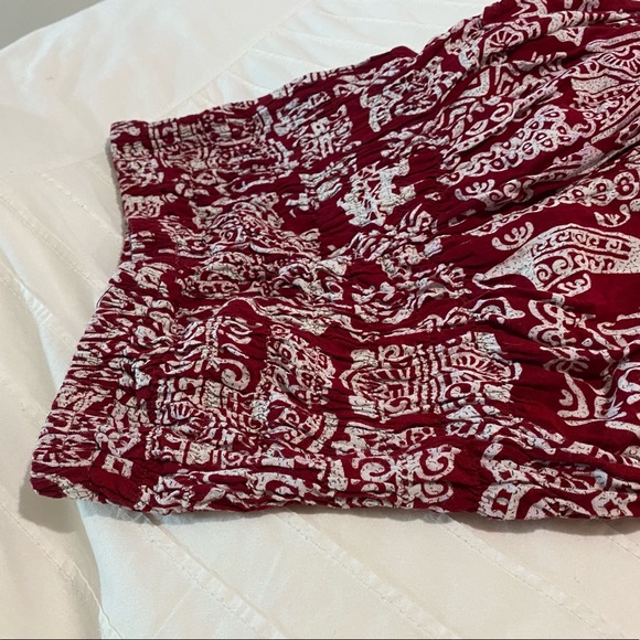 Patterned Red Women's Pants - Picture 5 of 6
